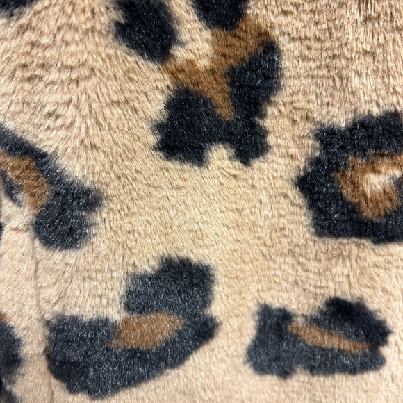 Leopard coat - Picture 3 of 3